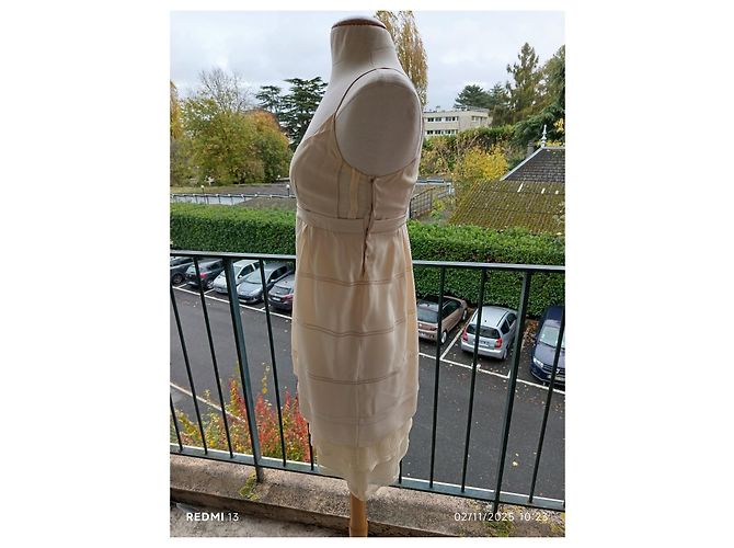 Miu Miu Seidenkleid Creme Roh - Ansicht 7