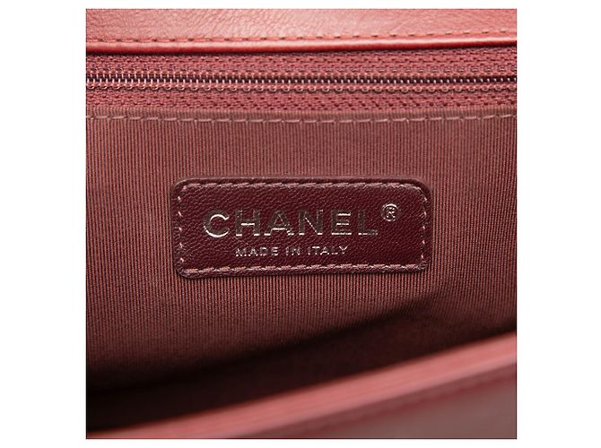 Chanel Rot Medium aus gestepptem Lammleder mit Doppelnaht Boy Flap Bordeaux - Ansicht 5