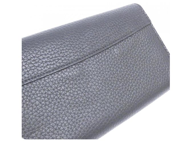 Louis Vuitton Taurillon Capucines Bi-Fold Geldbörse Schwarz - Ansicht 5