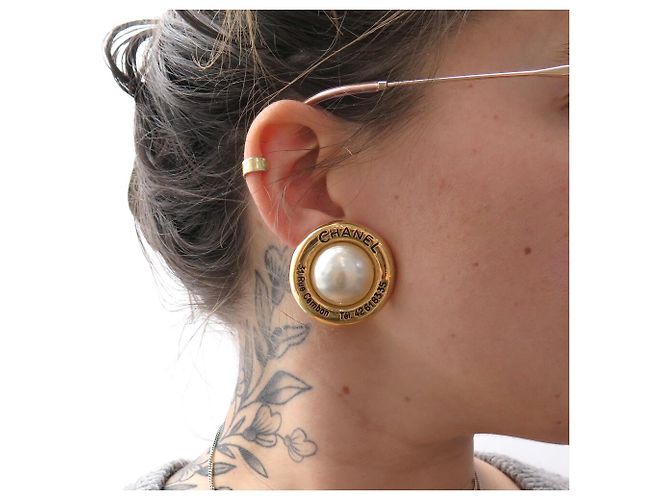 Cambon ORECCHINI VINTAGE LOGO CC CHANEL & PERLE DI CASTELLANE 1986 D'oro - vista 9