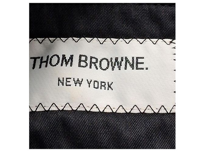 Bermuda sob medida de cintura alta Thom Browne em lã vermelha Vermelho - vista 3