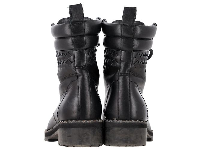 Stivali da combattimento Eldfell Intrecciato in pelle nera di Bottega Veneta - vista 5