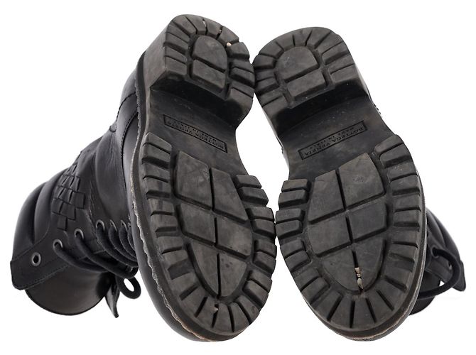 Stivali da combattimento Eldfell Intrecciato in pelle nera di Bottega Veneta - vista 6