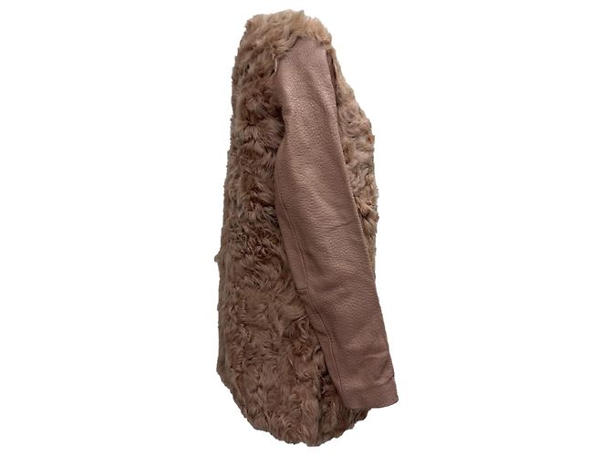 Abrigo de shearling texturizado Maje en cuero de cordero rosa - vista 2