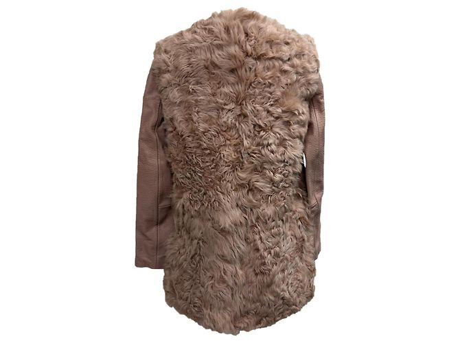 Abrigo de shearling texturizado Maje en cuero de cordero rosa - vista 3