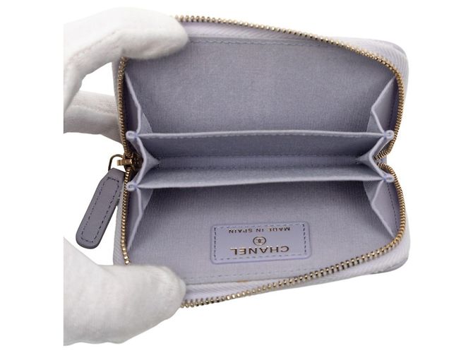 Tarjetero matelassé púrpura Chanel Coco Mark - vista 4
