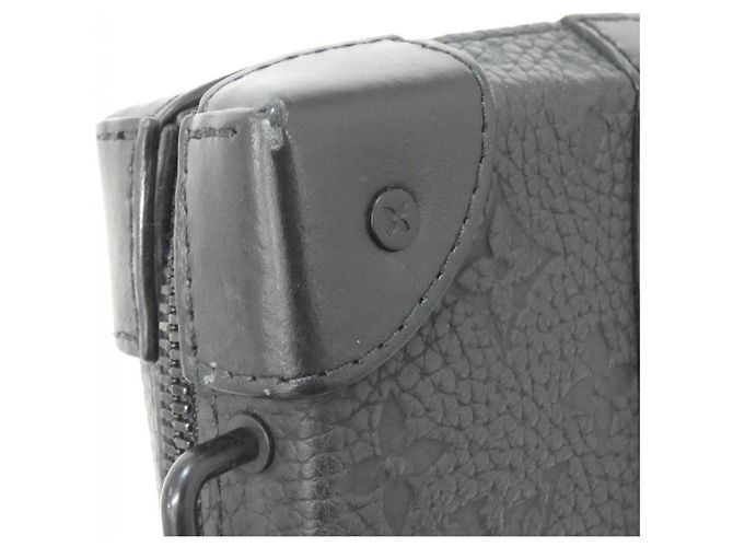 Borsa a spalla portafoglio Soft Trunk Monogram Taurillon Louis Vuitton Nero - vista 5