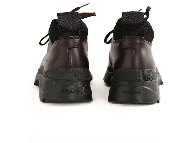 Prada Sapatos de couro marrom com cadarço - vista 2