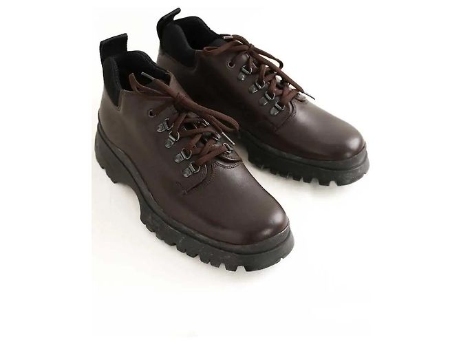 Prada Sapatos de couro marrom com cadarço - vista 3
