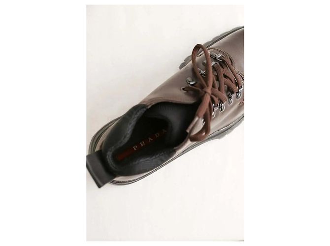 Prada Sapatos de couro marrom com cadarço - vista 5
