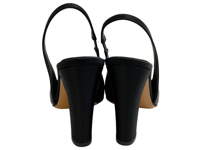 Pumps Slingback in Satin Nero Alexandre Vauthier con Punta Argento - vista 5