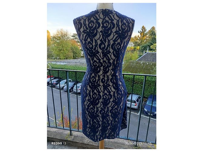 Abito Matthew Williamson in pizzo blu e argento - vista 12