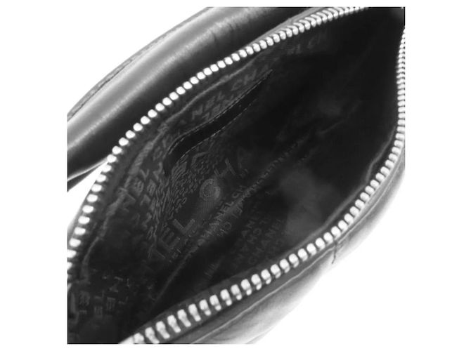 Seltene Chanel 02A Mini Schwarze Gequiltete Lammleder Tasche mit Silberner CC Kette Silber Hardware - Ansicht 13