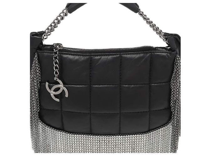 Seltene Chanel 02A Mini Schwarze Gequiltete Lammleder Tasche mit Silberner CC Kette Silber Hardware - Ansicht 7