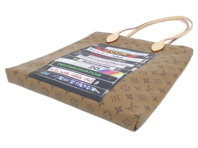 Borsa Louis Vuitton Monogram Videotape Carry It Marrone - vista 3