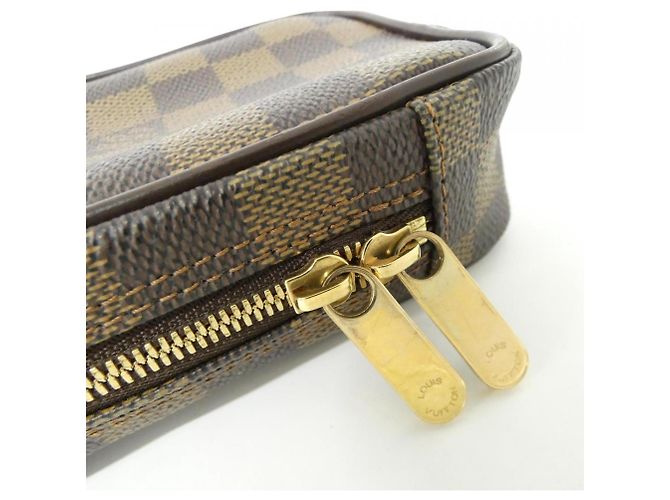 Pochette Louis Vuitton Damier Etui Okapi GM Damier ebene - vista 4