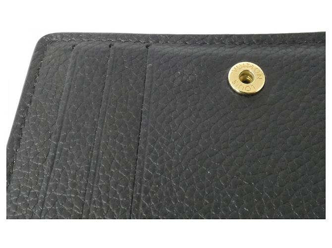 Cartera Claire Monogram Empreinte Louis Vuitton Negro - vista 6
