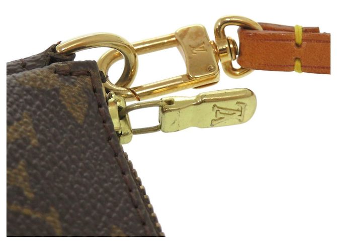 Pochette Accessoires Monogram Louis Vuitton Marrone - vista 8