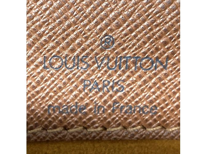 Borsa a Spalla Musette Tango con Tracolla Corta Louis Vuitton Marrone Monogramma - vista 10