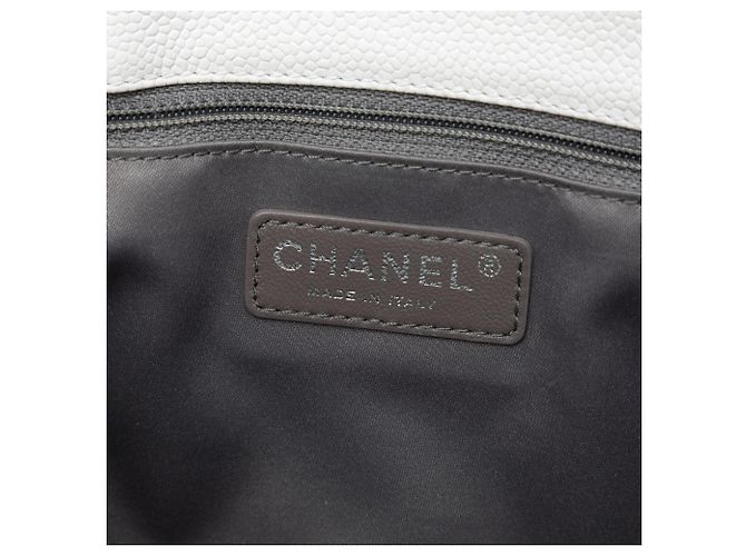 Bolso Grande de Compras en Caviar Blanco Chanel - vista 5