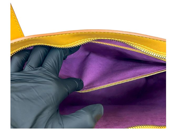 Louis Vuitton Saint Jacques GM Epi Giallo Cinghia Lunga - vista 8