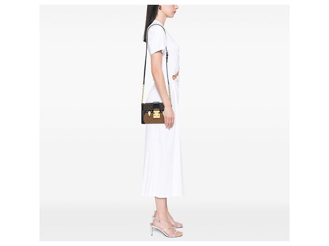 Clutch Trunk Monogramma Inverso Marrone Louis Vuitton - vista 6