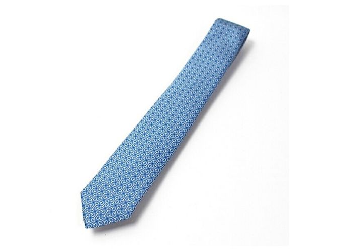 Hermès Silk Cleric Tie White Blue - view 9