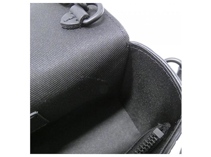 Borsa a spalla portafoglio indossabile Monogram Taurillon Louis Vuitton Nero - vista 7