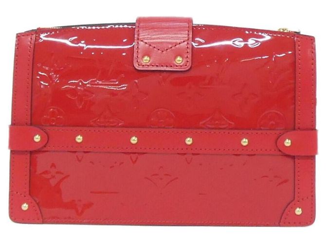 Borsa a spalla Trunk Clutch in Vernis di Louis Vuitton Fuschia - vista 2