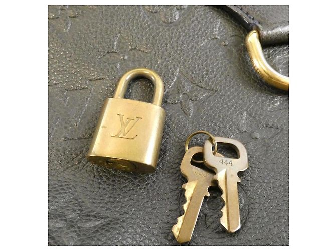 Borsa a Spalla Lumineuse GM in Monogram Empreinte Louis Vuitton - vista 4