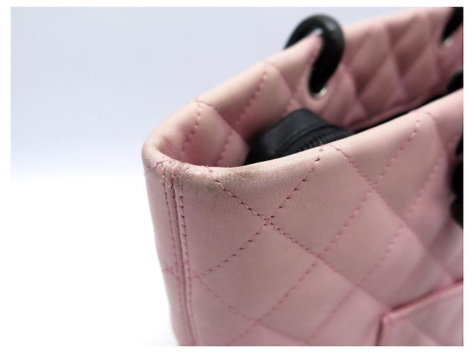 BOLSO DE MANO CHANEL CAMBON EN CUERO QUILTED ROSA Y NEGRO - vista 17