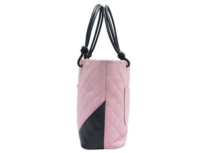 BOLSO DE MANO CHANEL CAMBON EN CUERO QUILTED ROSA Y NEGRO - vista 4