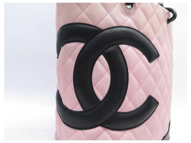 BOLSO DE MANO CHANEL CAMBON EN CUERO QUILTED ROSA Y NEGRO - vista 8