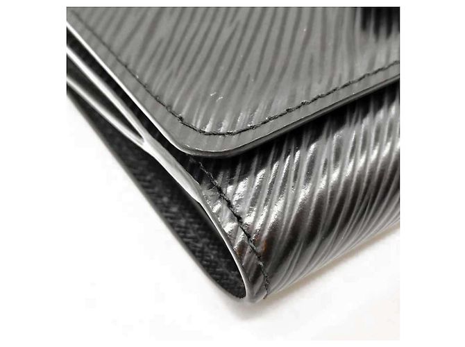 Cartera Compacta Tri-fold Twist de Louis Vuitton Negro - vista 3