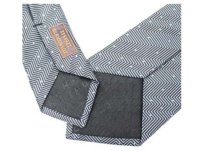 Hermès Men's Silk Cravat Brown - view 6