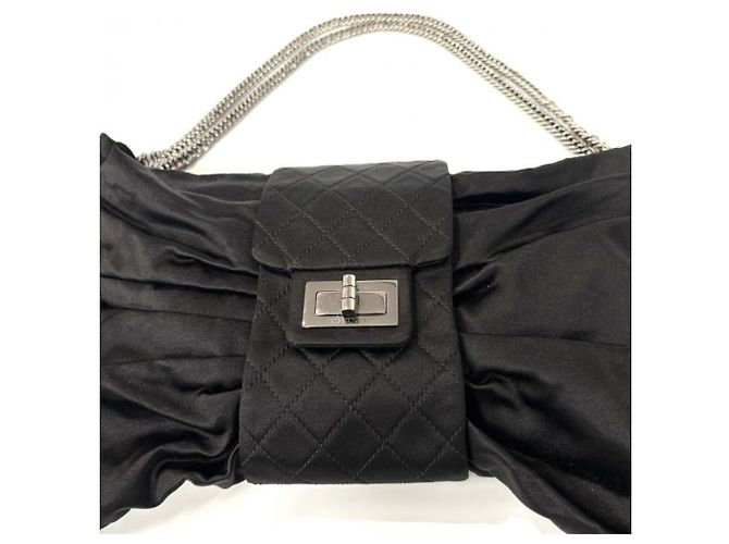 Borsa a spalla con catena 2.55 di CHANEL Nero - vista 4