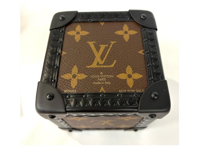 Louis Vuitton Trunk-Shaped Cube Monogram Figurine Brown - view 5