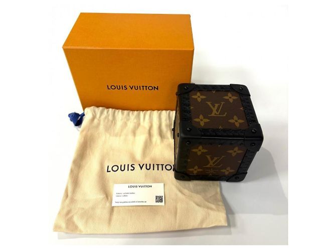 Louis Vuitton Trunk-Shaped Cube Monogram Figurine Brown - view 9