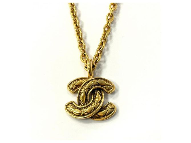 Collana CHANEL Vintage Matelassé Coco Mark in GP dorato D'oro - vista 2