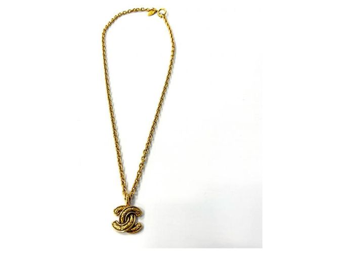 Collana CHANEL Vintage Matelassé Coco Mark in GP dorato D'oro - vista 4