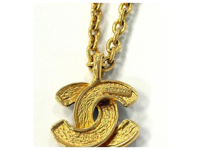 Collana CHANEL Vintage Matelassé Coco Mark in GP dorato D'oro - vista 6