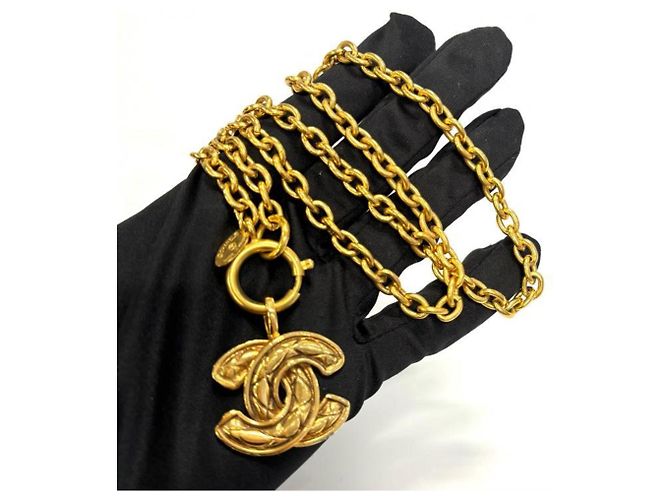 Collana Vintage Coco Mark Matelassé di CHANEL D'oro - vista 8