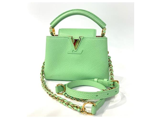 Borsa Capucines Mini Louis Vuitton Verde - vista 2