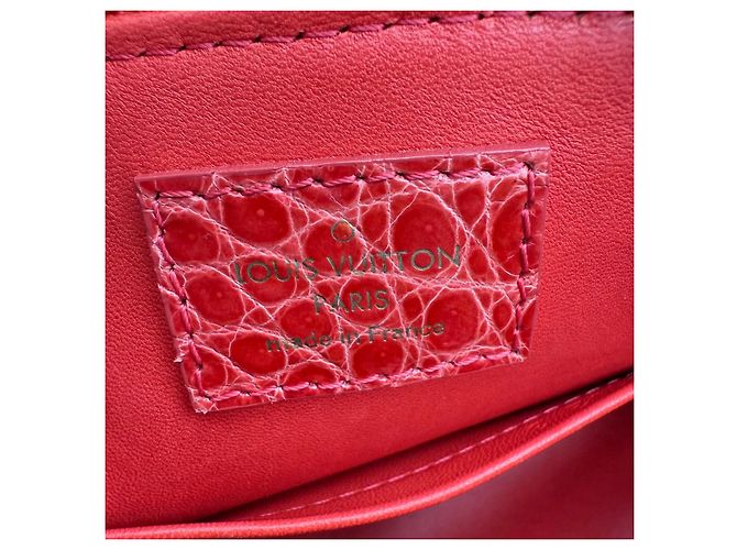 Louis Vuitton Alma BB Coccodrillo Rosa Chiaro Rosso - vista 9