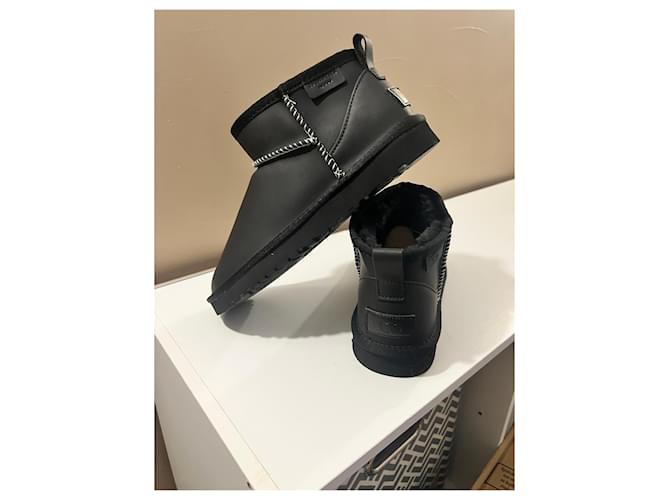 Botas UGG cortas negras Negro - vista 5