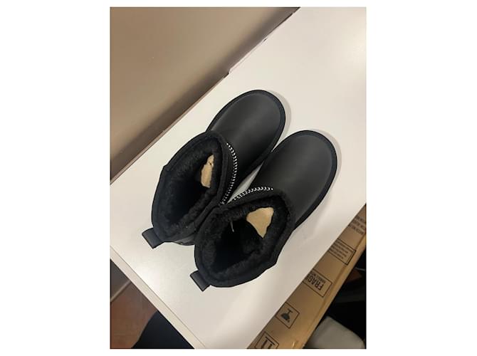 Botas UGG cortas negras Negro - vista 7