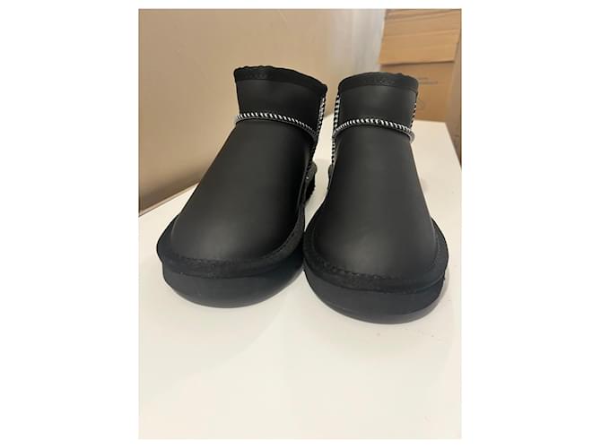 Botas UGG cortas negras Negro - vista 9