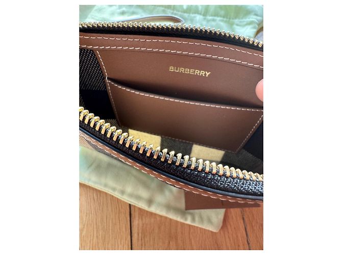 Pochette Burberry Check in Tela Marrone Nero Bianco - vista 4