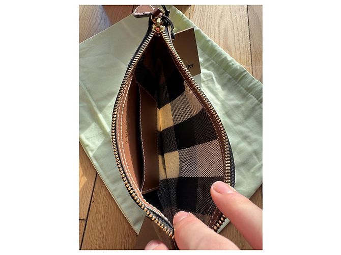 Pochette Burberry Check in Tela Marrone Nero Bianco - vista 6