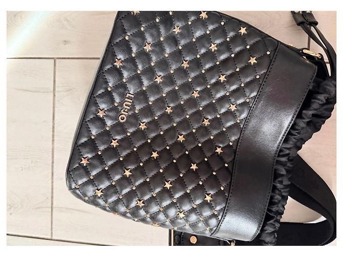 Liu.Jo Mochila Liu Jo em couro preto acolchoado com estrelas douradas - vista 3